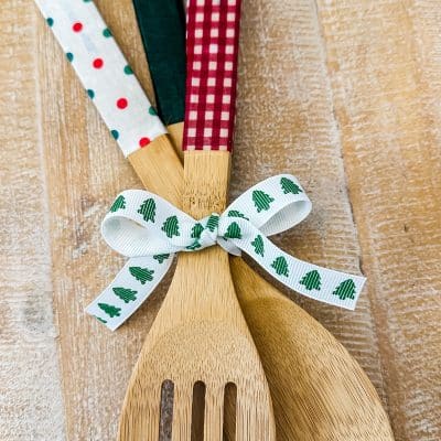 How to Make Easy Fabric Wrapped Wooden Spoons