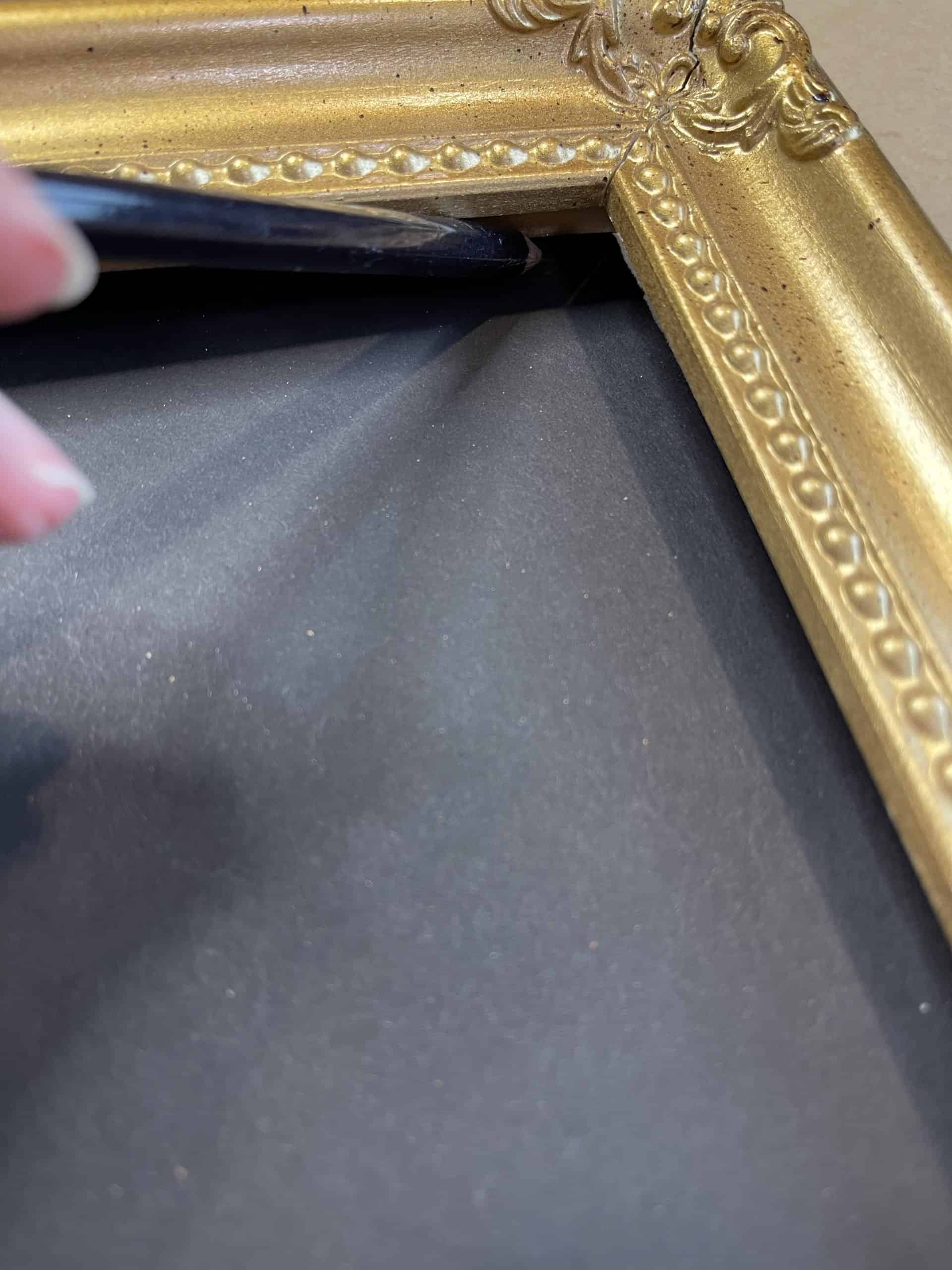 Trace out frame on foam board.