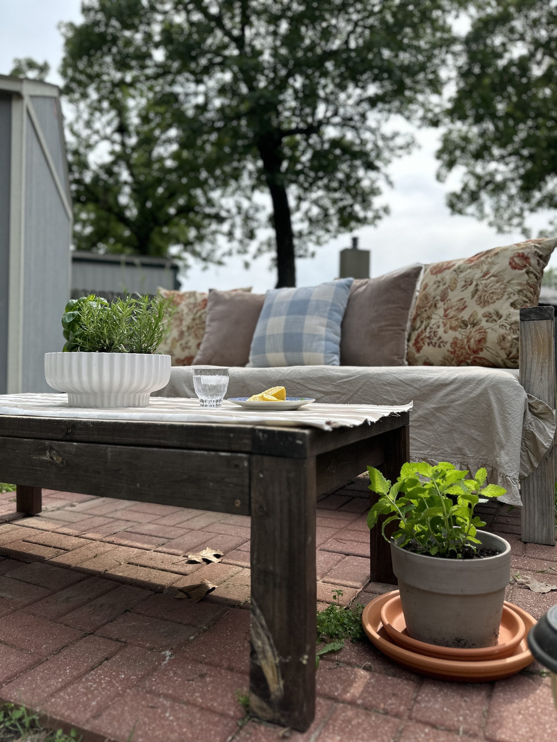 outdoor couch and coffee table furniture